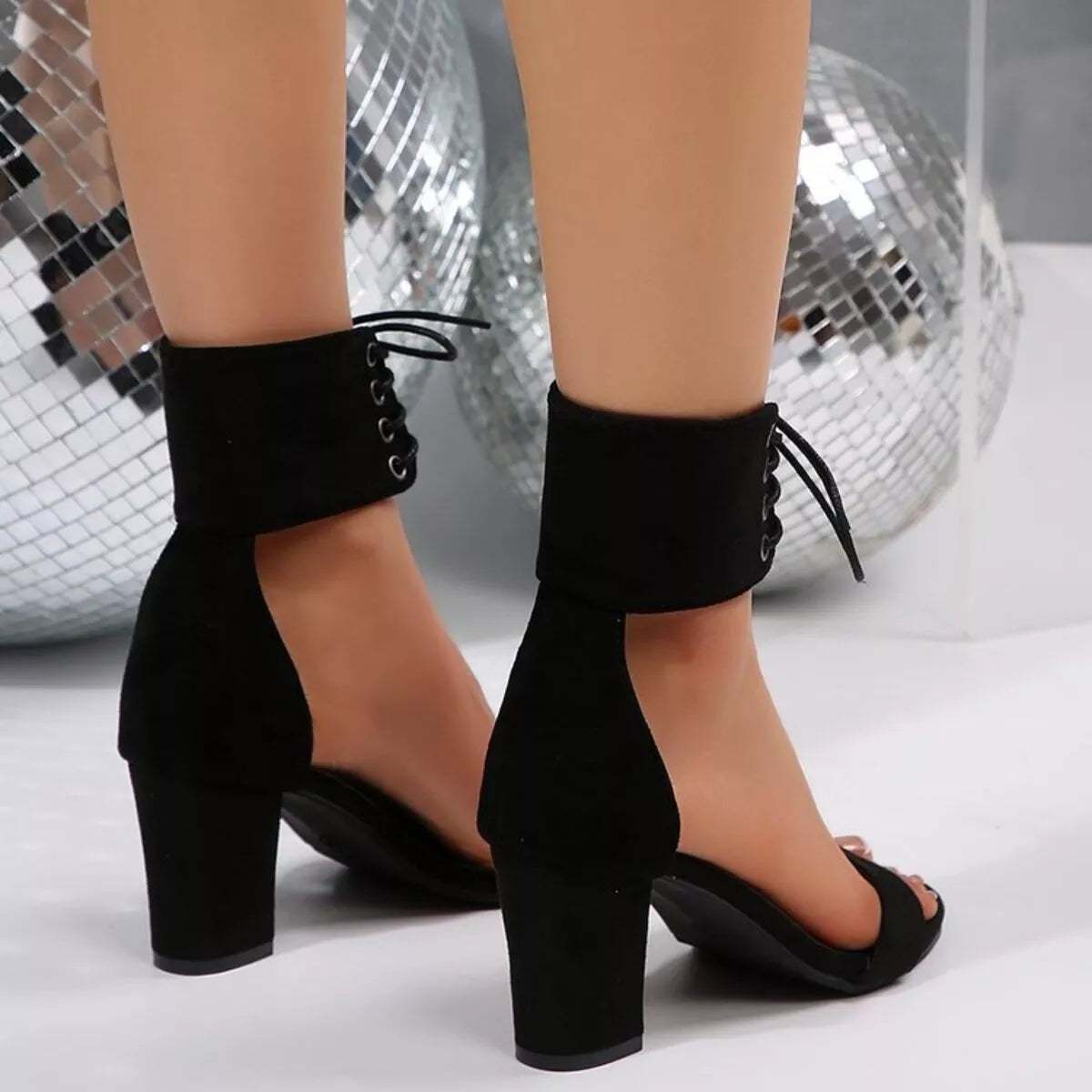 Open-Toe Mid Block-Heel Sandals in Black – Pair View | Celina Studio