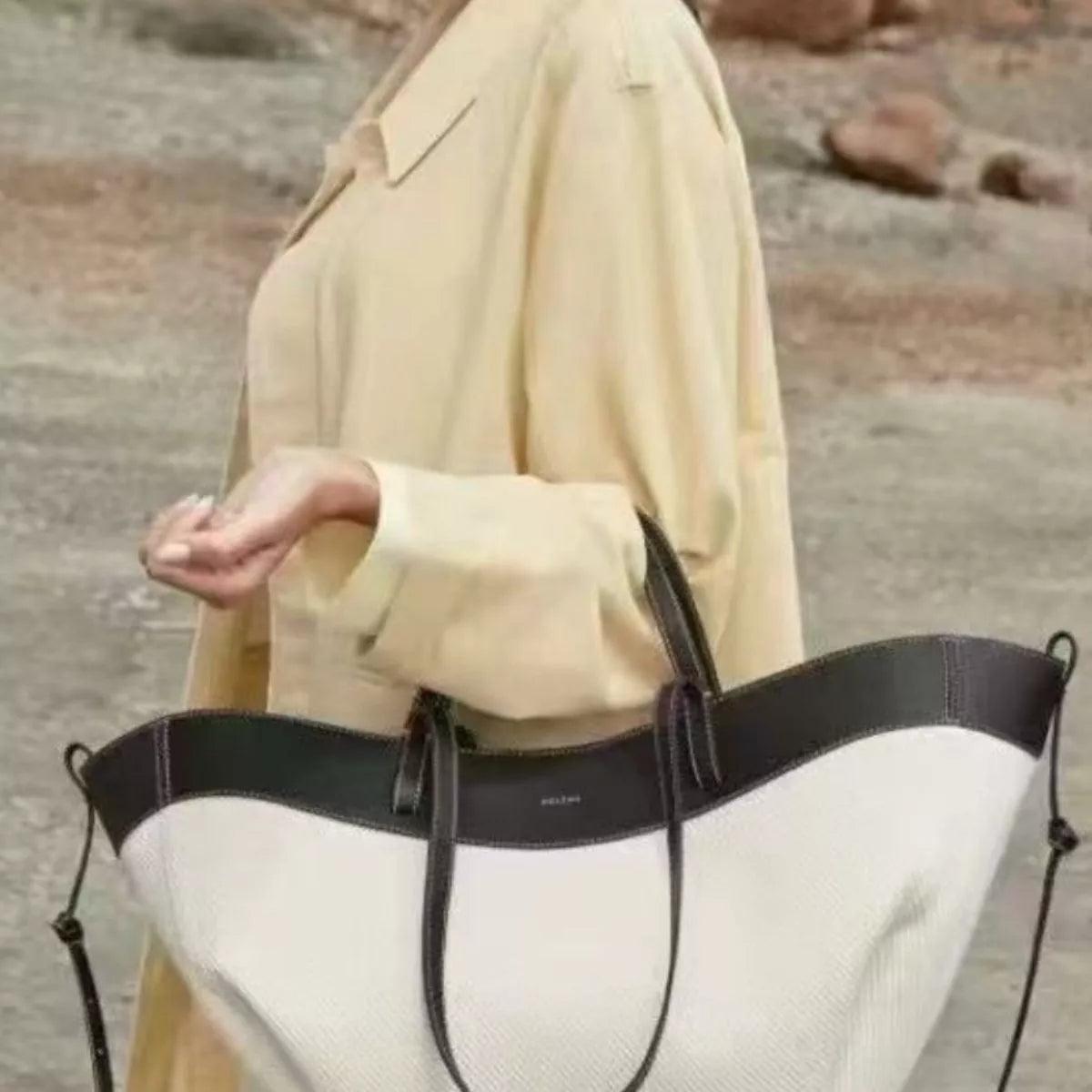 Two-Tone PU Leather Handbag – Handle & Contrast Detail