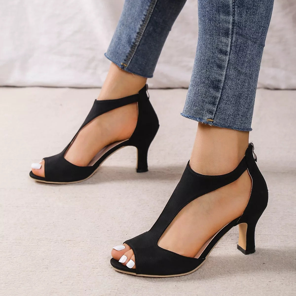 Leopard Print Open-Toe Mid-Heel Block Sandals – Color Option | Celina Studio