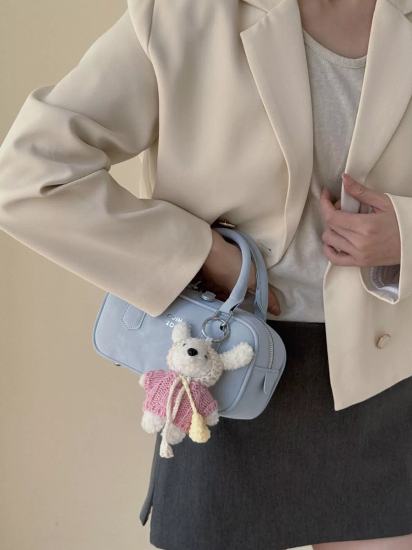 Mini Top-Handle Barrel Handbag – Handle Detail