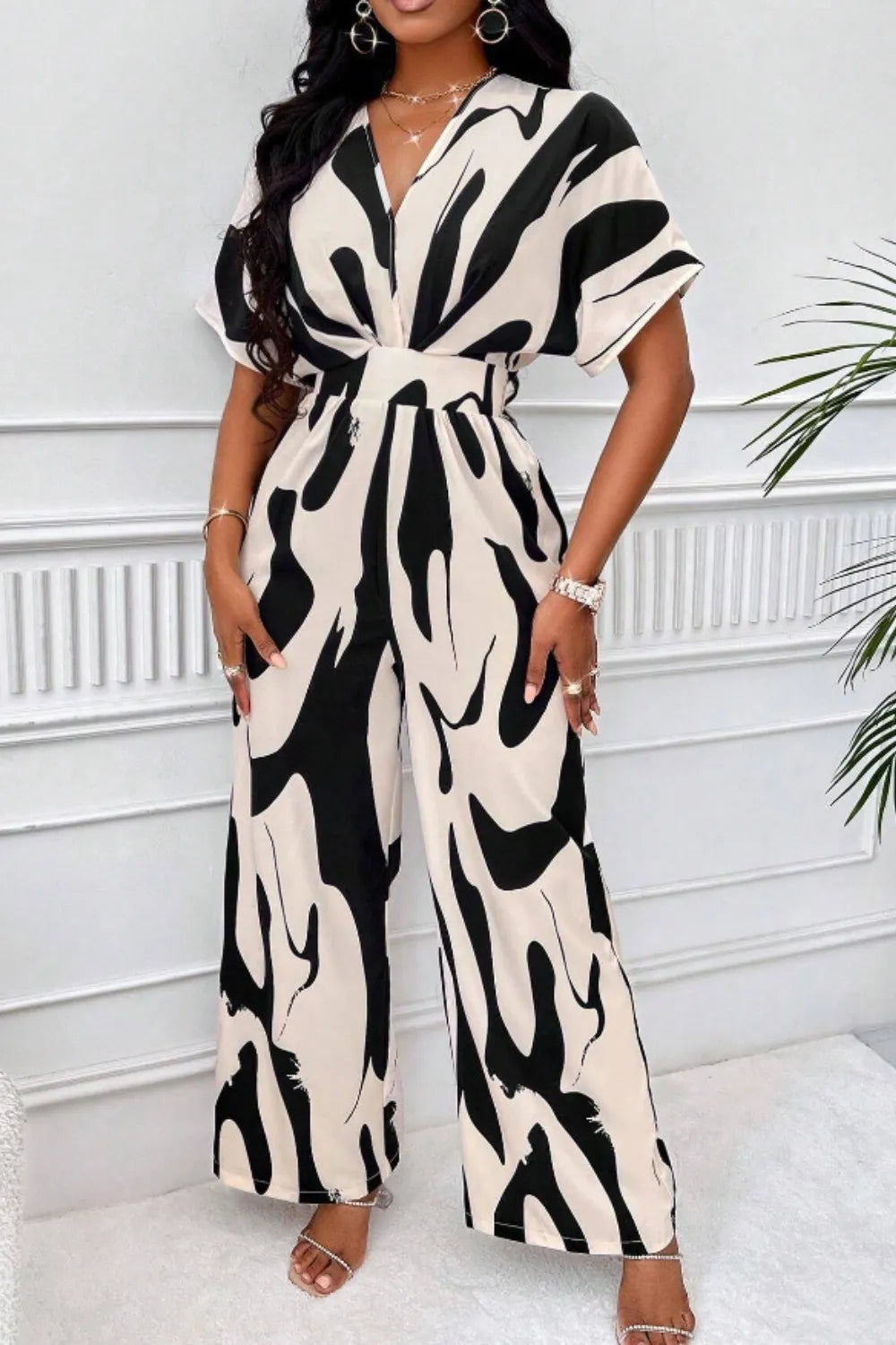 Printed V-Neck Short Sleeve Wide Leg Jumpsuit – Print Detail | Celina Studio