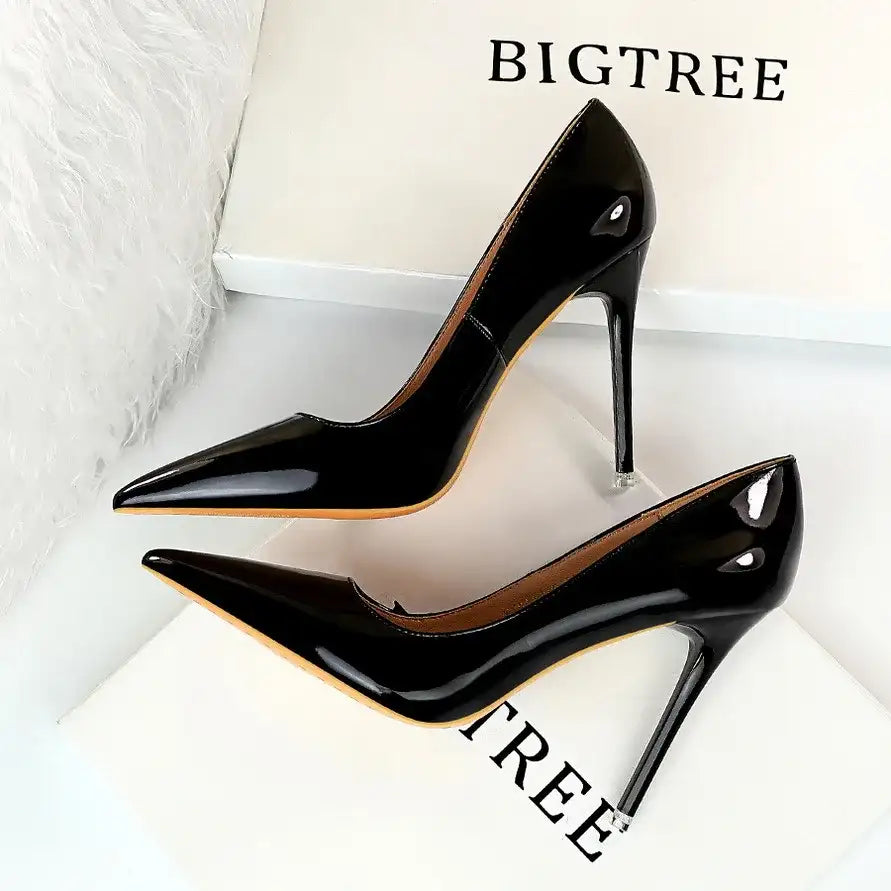 Pointed Toe Patent Leather High Heel Pumps – additional view 3
