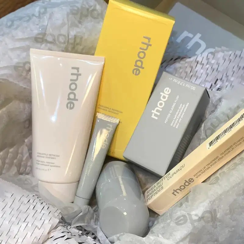 Caffeine Facial Mask & Lip Gloss Set – additional view 2
