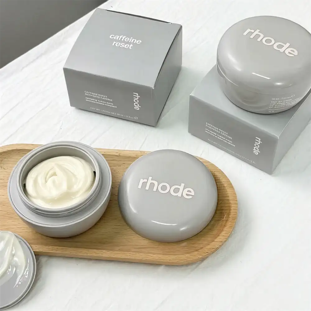 Lip Mask & Moisturizing Lip Boost Skincare Set – Texture Detail