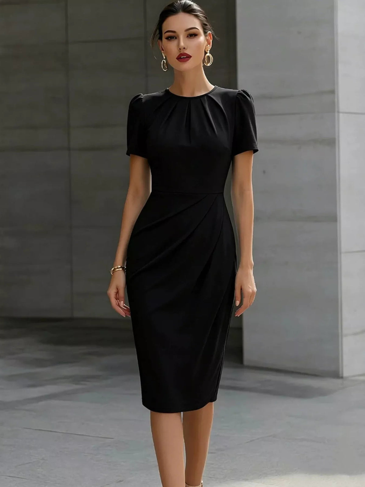 Ruched Short-Sleeve Midi Dress – Midi Hem Detail