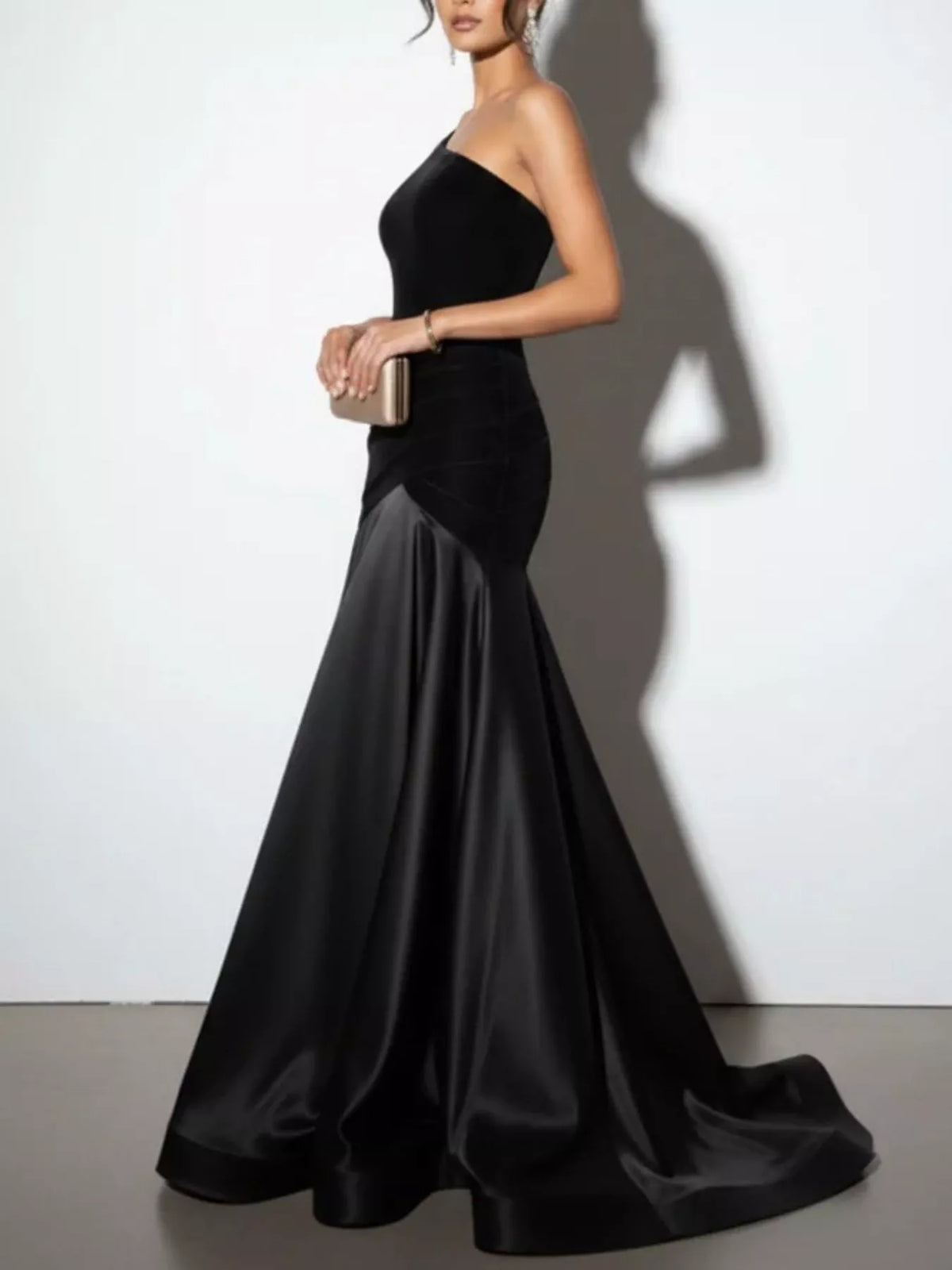 Wine Red Ruched One-Shoulder Floor-Length Dress – One-Shoulder Detail