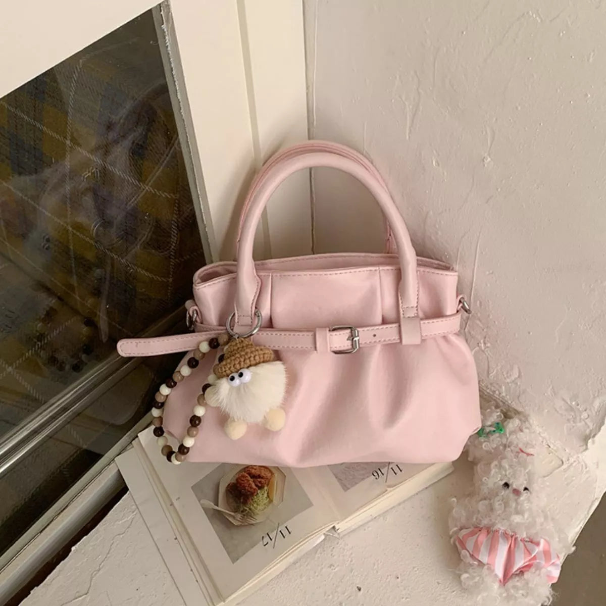 Pink Medium PU Leather Handbag – Handle Detail